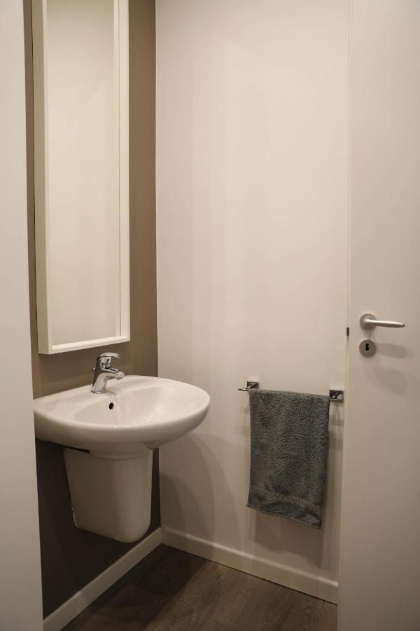 Interno 11 City View With Kitchen - 70 Mq Bari Buitenkant foto